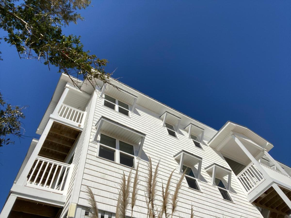 River Hotel Of Southport Exterior foto